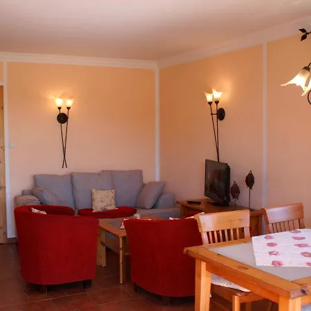 Doppelhaushaelfte Stege - Mit Blick Ins Gruene Apartment *