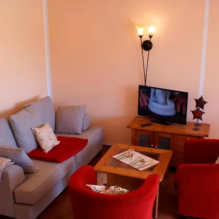Apartment Doppelhaushaelfte Stege - Mit Blick Ins Gruene *