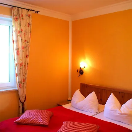 Doppelhaushaelfte Stege - Mit Blick Ins Gruene Apartment